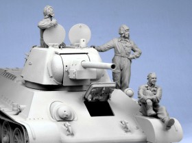 T-35001 Советские танкисты, лето 1943-54. Три фигуры.