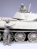 Т-35049 Советские танкисты №2. Зима 1941-42. Две фигуры.