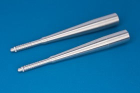 RB32AB04 20mm Hispano cannons for Supermarine Spitfire Mk. Vb (2 pcs)