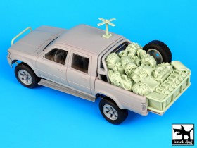 T35066 Pick-up US special forces accessories set