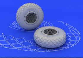 EDU-648078 B-17 wheels