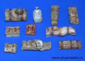 PM042  U.S. rucksacks and bags