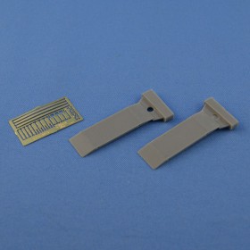 NS35027  Wooden boards for moving over pits and other obstacles for German WWII trucks (Krupp Protze L2H 143 Kfz 70)