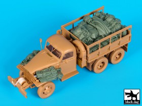 T35156 US GMC CCKW accessories set