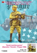 Т-35228 Советский пулемётчик, с 7,62мм РПК (Прага 1968 год, операция 