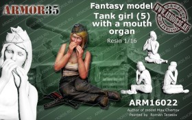 ARM16022 Немецкая танкистка (5), с губной гармоникой.