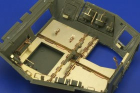 EDU-36007 Humber Scout Car Mk.I interior (BRO)