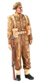 SKP 017 THE BRITISH SOLDIER WITH RIFLE